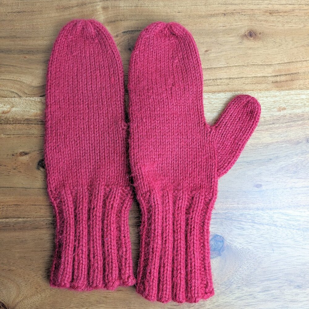 Vintage Cottagecore Knit Red Mittens